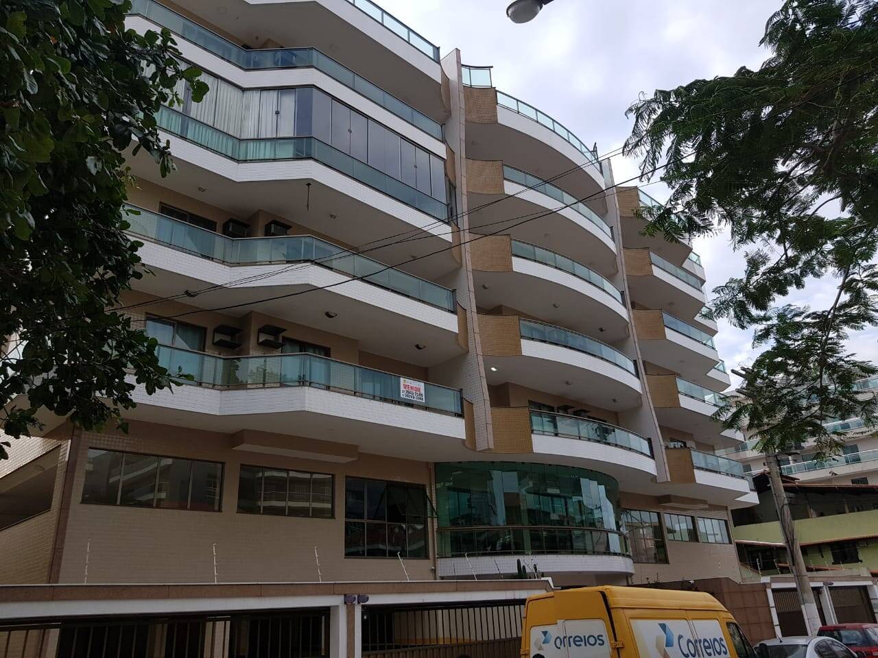 #1886 - Apartamento para Venda em Cabo Frio - RJ