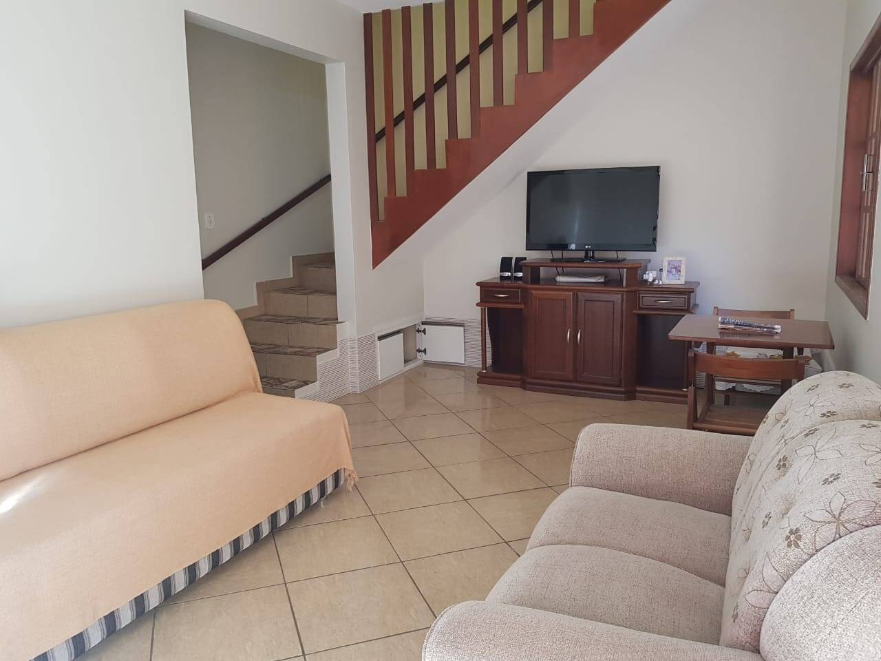 #1993 - Casa para Venda em Cabo Frio - RJ