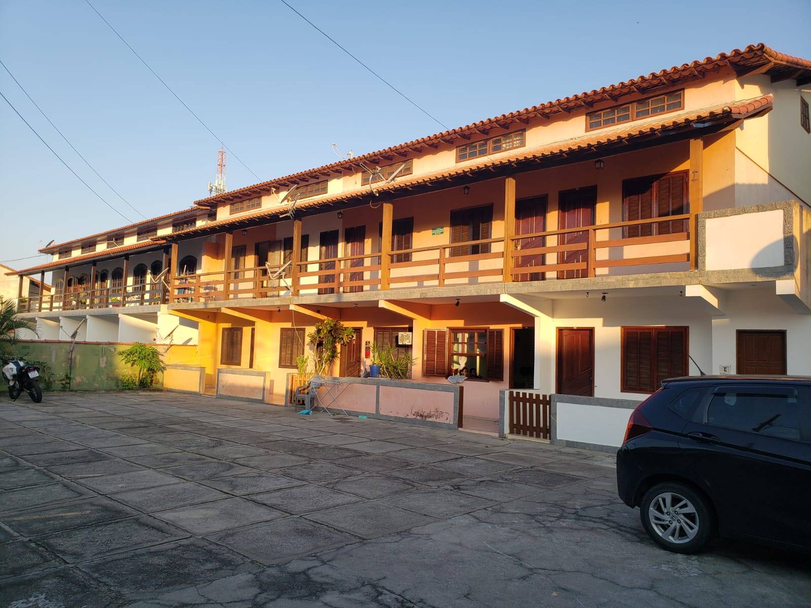 #2707 - Apartamento para Venda em Cabo Frio - RJ