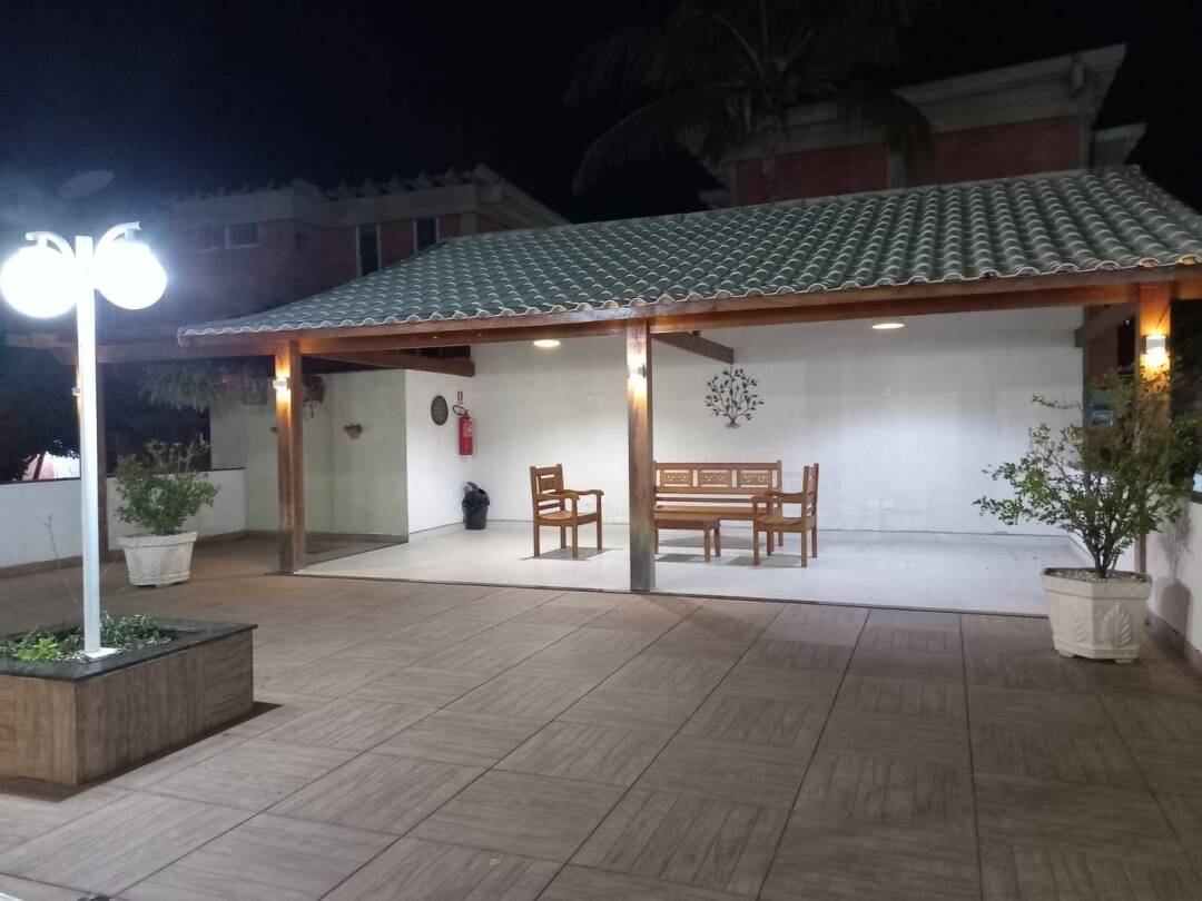 #2747 - Apartamento para Venda em Cabo Frio - RJ