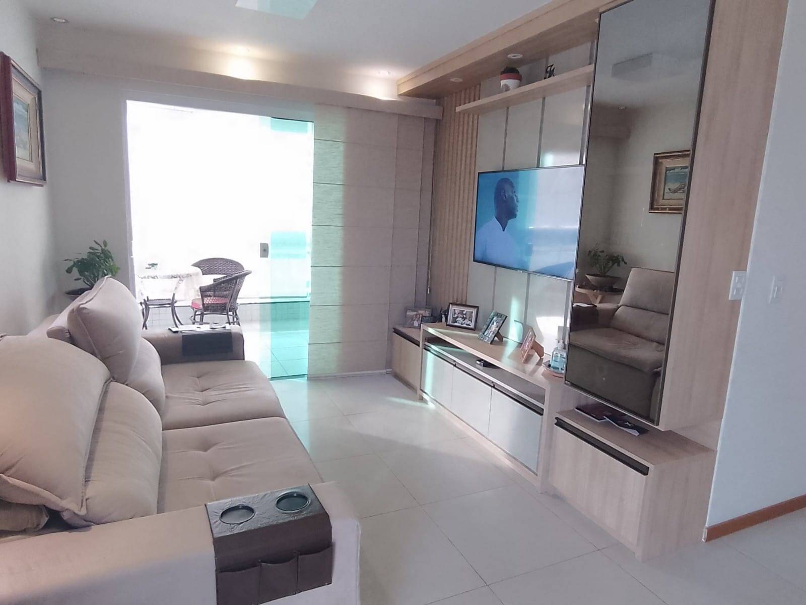 #1117 - Apartamento para Venda em Cabo Frio - RJ