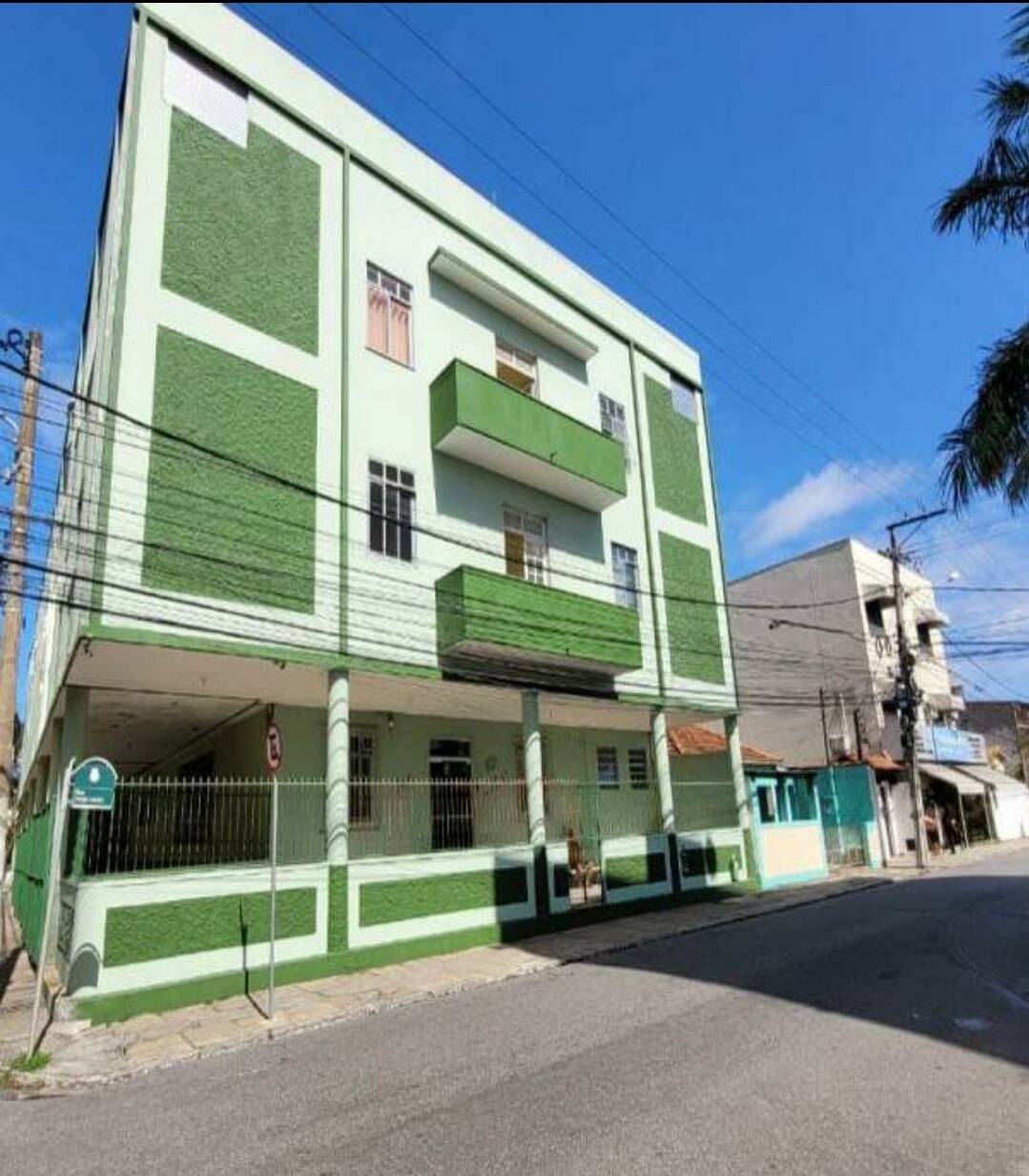 #2022 - Apartamento para Venda em Cabo Frio - RJ