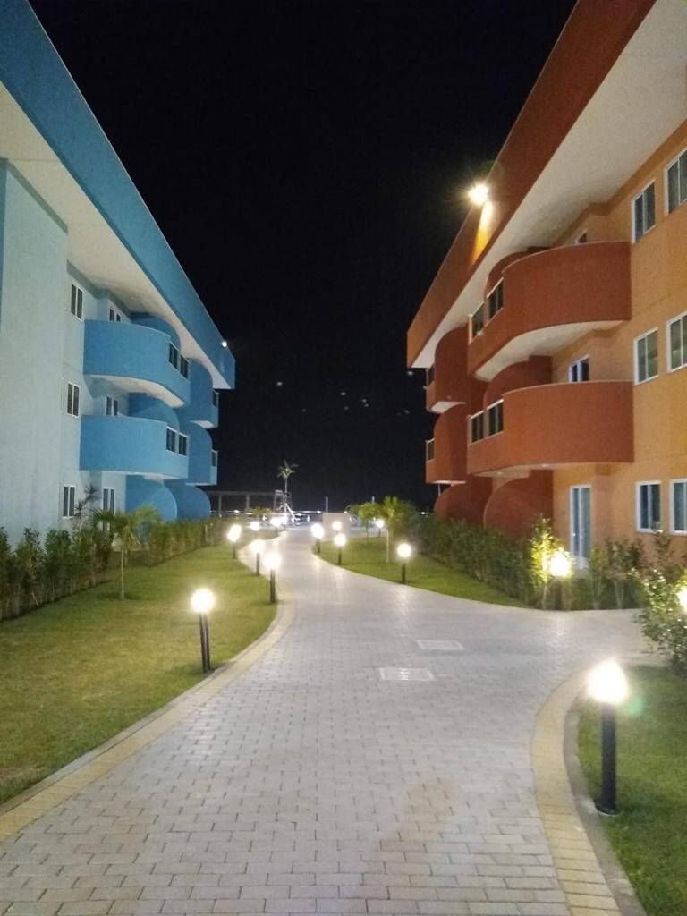 #1233 - Apartamento para Venda em Arraial do Cabo - RJ