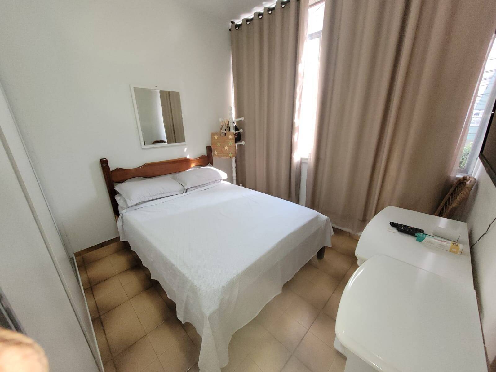 #1257 - Apartamento para Venda em Cabo Frio - RJ