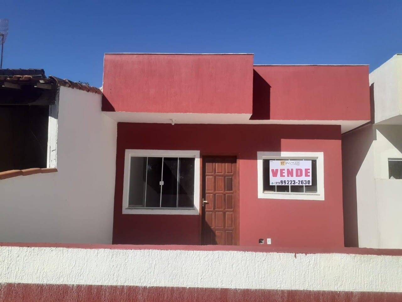 #61.028-A - Casa para Venda em São Pedro da Aldeia - RJ