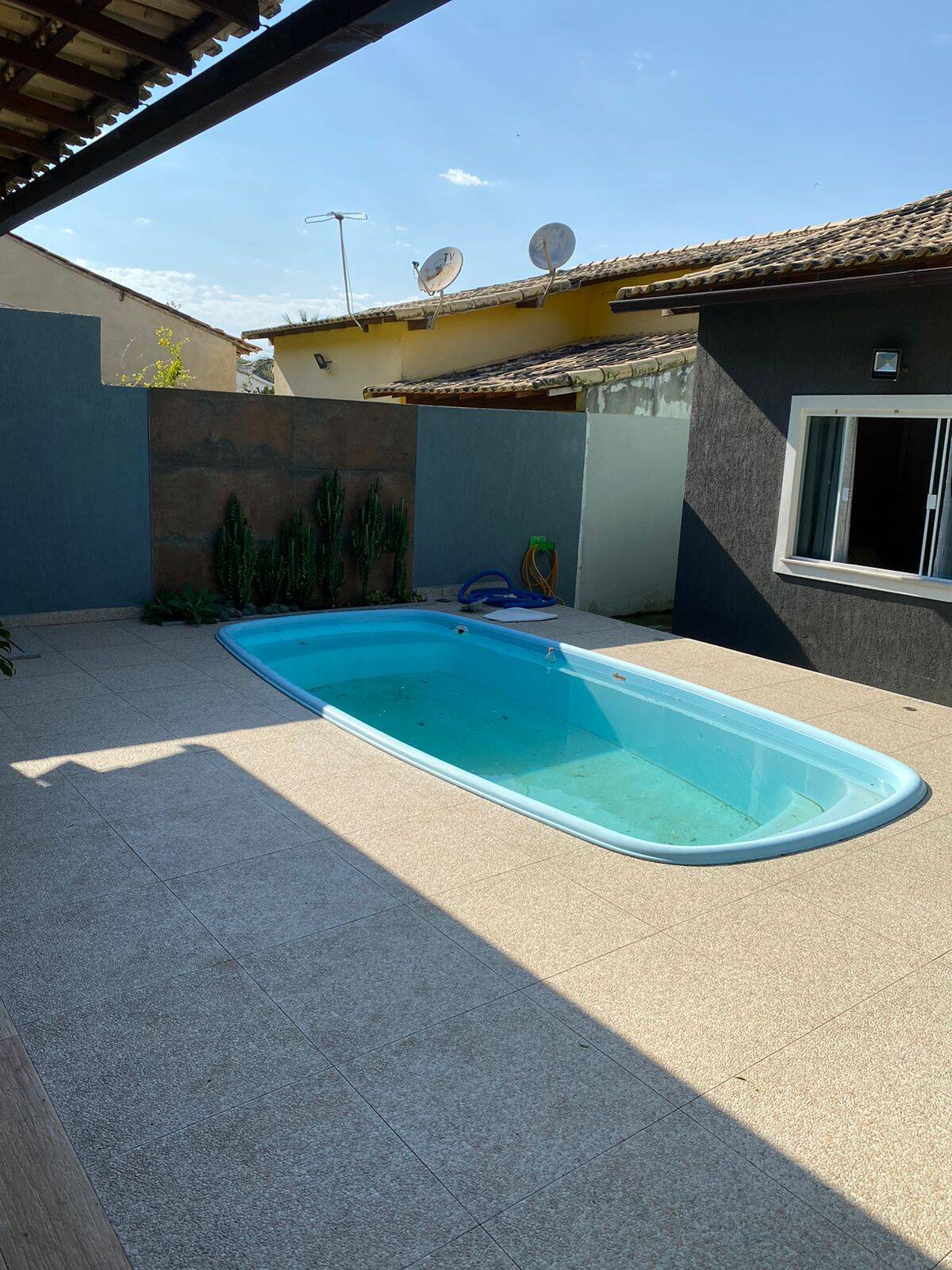 #2914 - Casa em condomínio para Venda em São Pedro da Aldeia - RJ