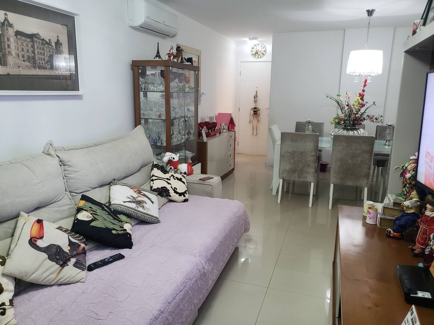 #2922 - Apartamento para Venda em Cabo Frio - RJ