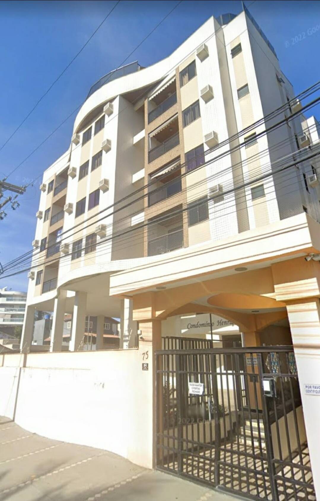 #2898 - Apartamento para Venda em Cabo Frio - RJ