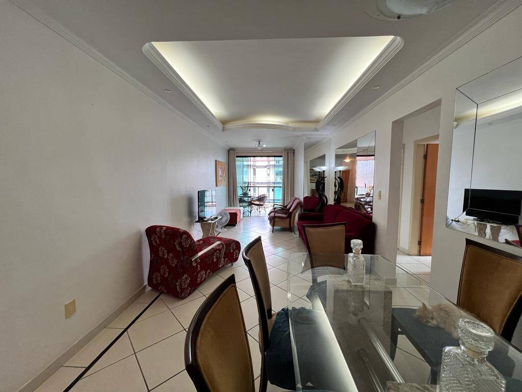 #4082 - Apartamento para Venda em Cabo Frio - RJ