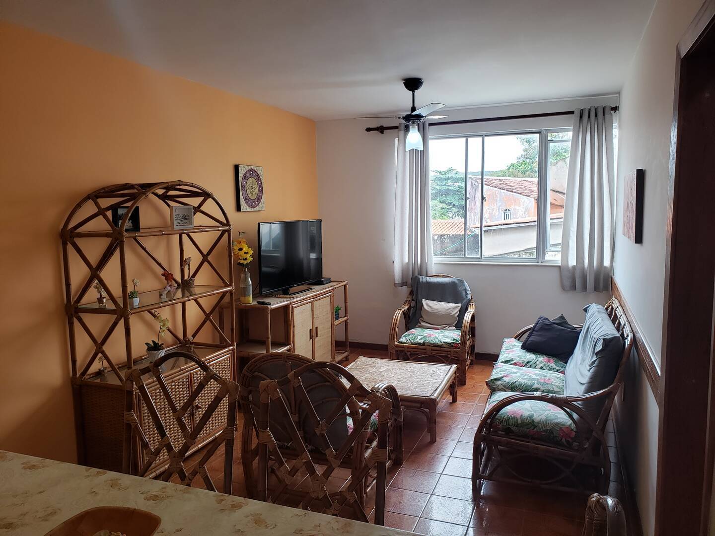 #2987 - Apartamento para Venda em Cabo Frio - RJ