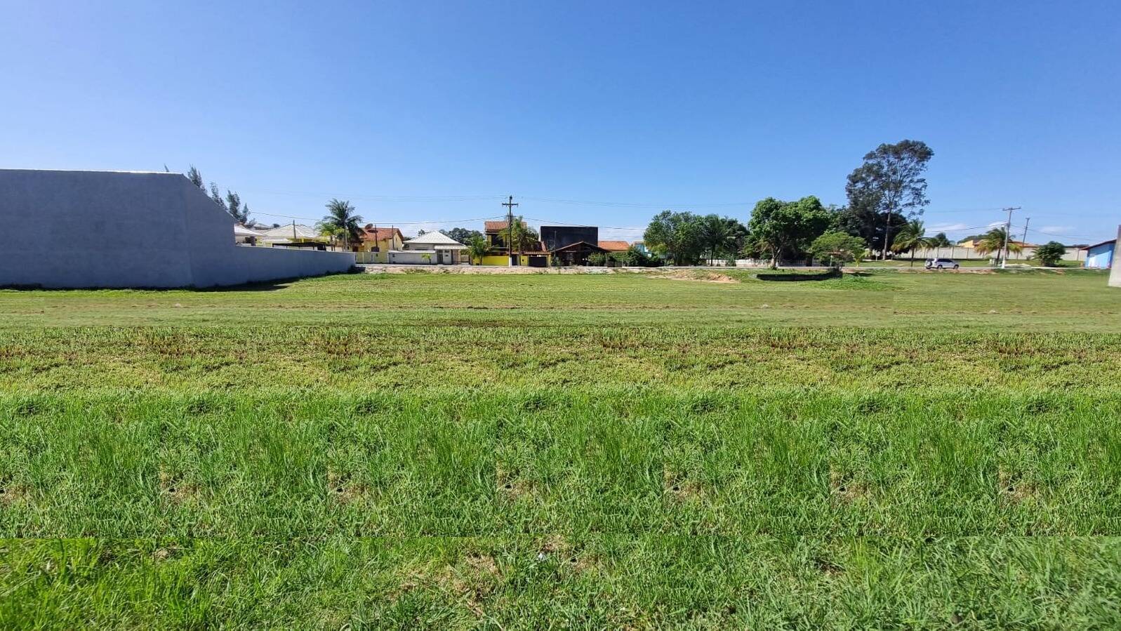 #61.042- A - Área para Venda em Araruama - RJ