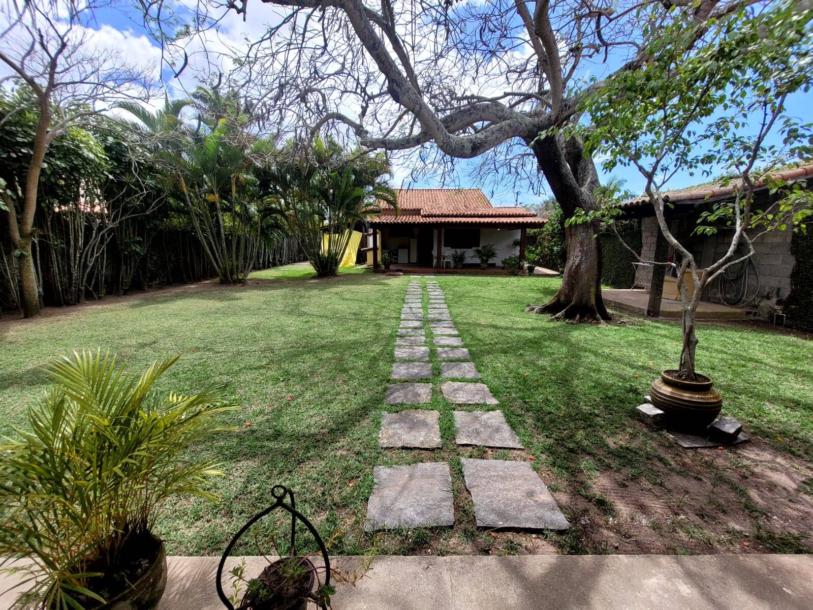 #1400 - Casa em condomínio para Venda em Cabo Frio - RJ