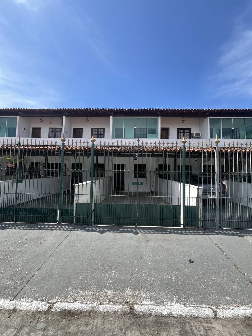 #2230 - Casa em condomínio para Venda em Cabo Frio - RJ