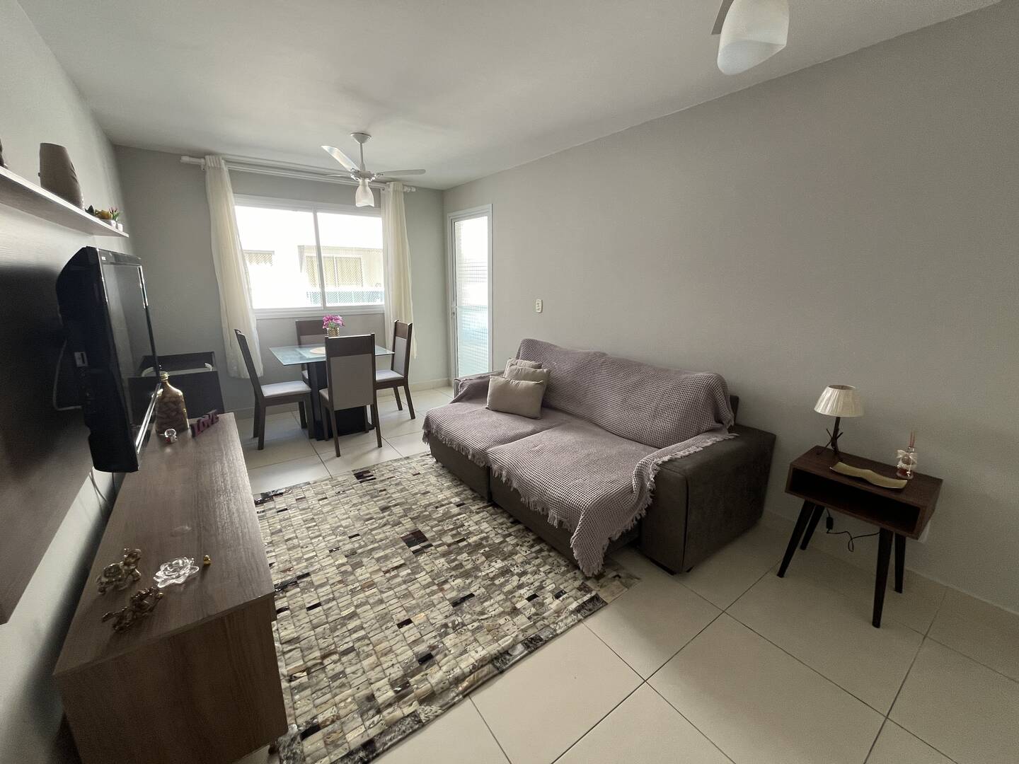 #2334 - Apartamento para Venda em Cabo Frio - RJ