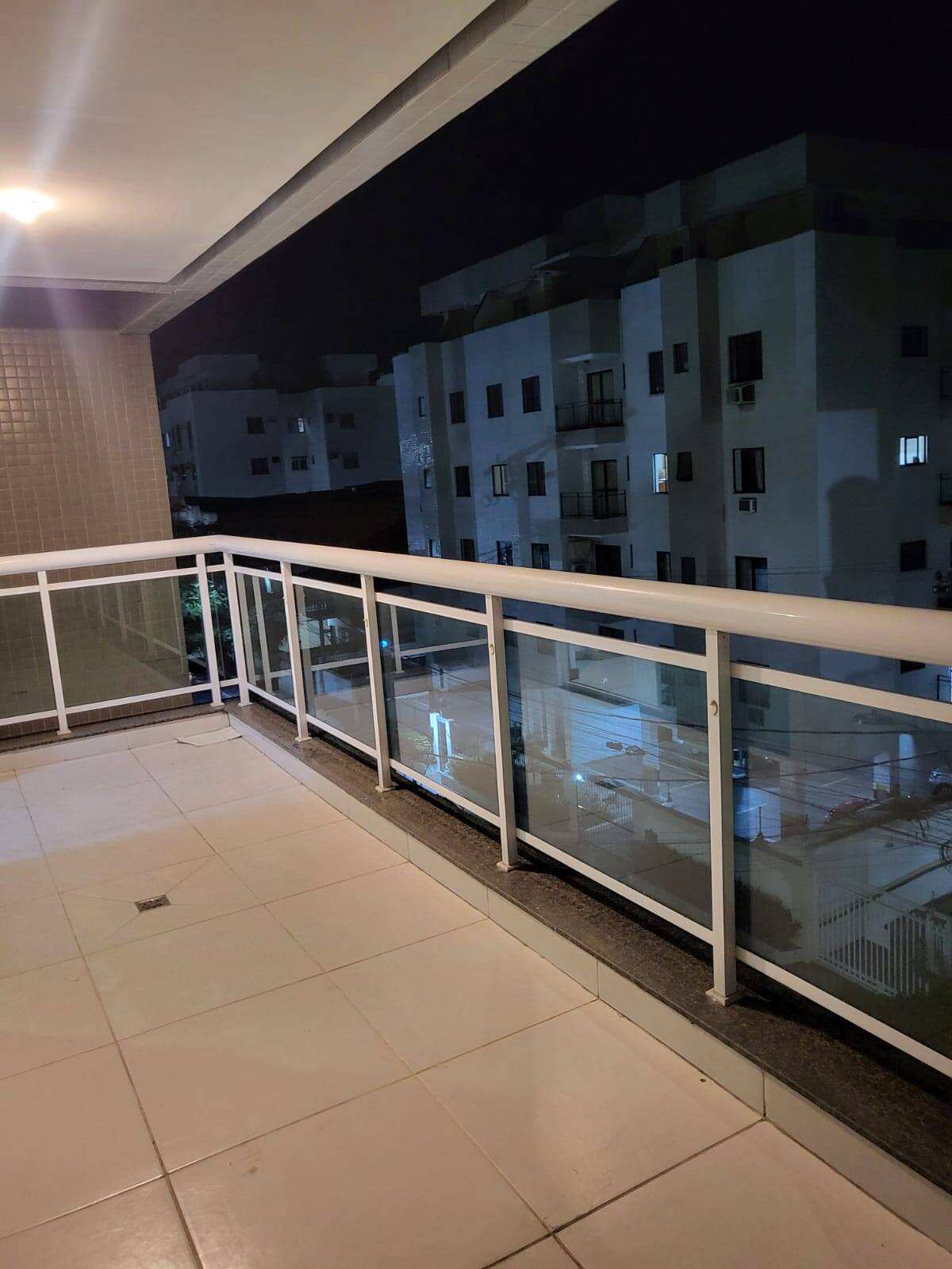 #1997 - Apartamento para Venda em Cabo Frio - RJ