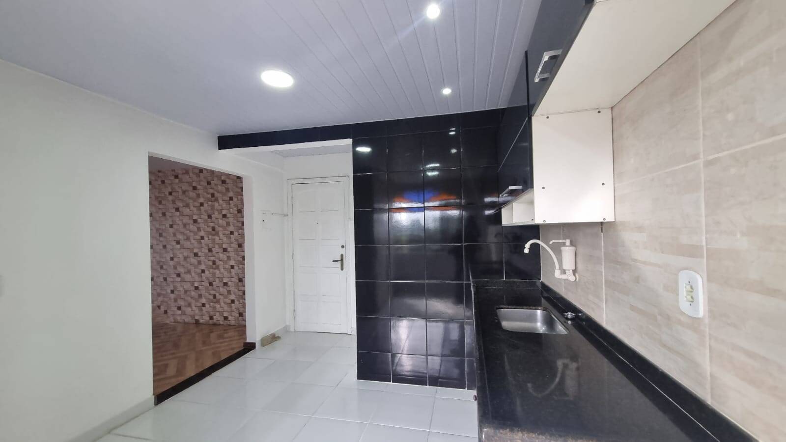 #61.051 - Apartamento para Venda em Araruama - RJ