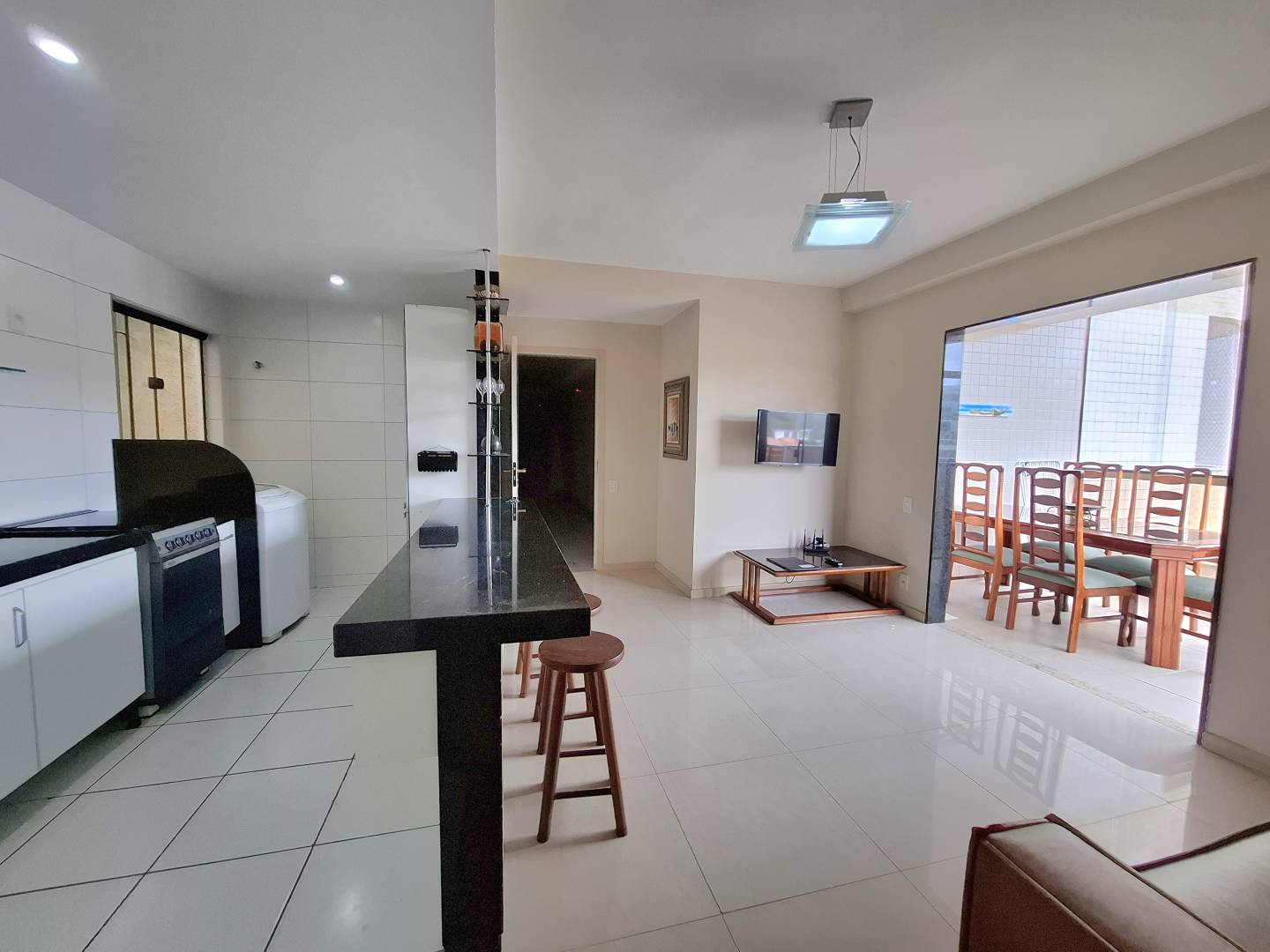 #3017 - Apartamento para Venda em Arraial do Cabo - RJ