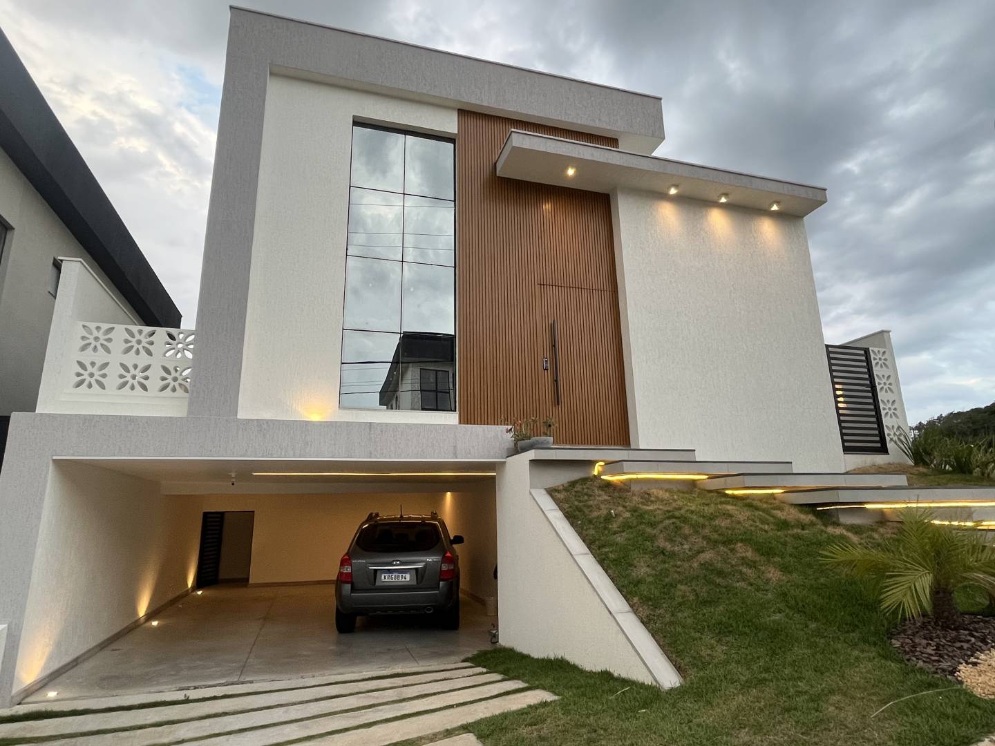 #2032 - Casa em condomínio para Venda em São Pedro da Aldeia - RJ