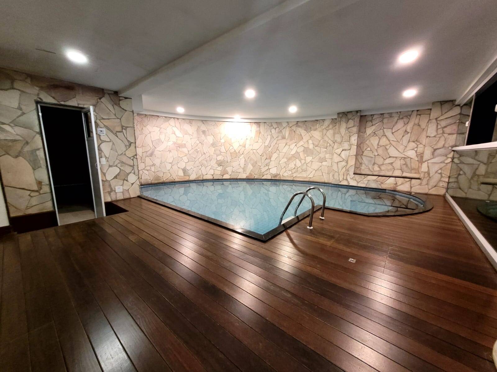 #1997 - Apartamento para Venda em Cabo Frio - RJ