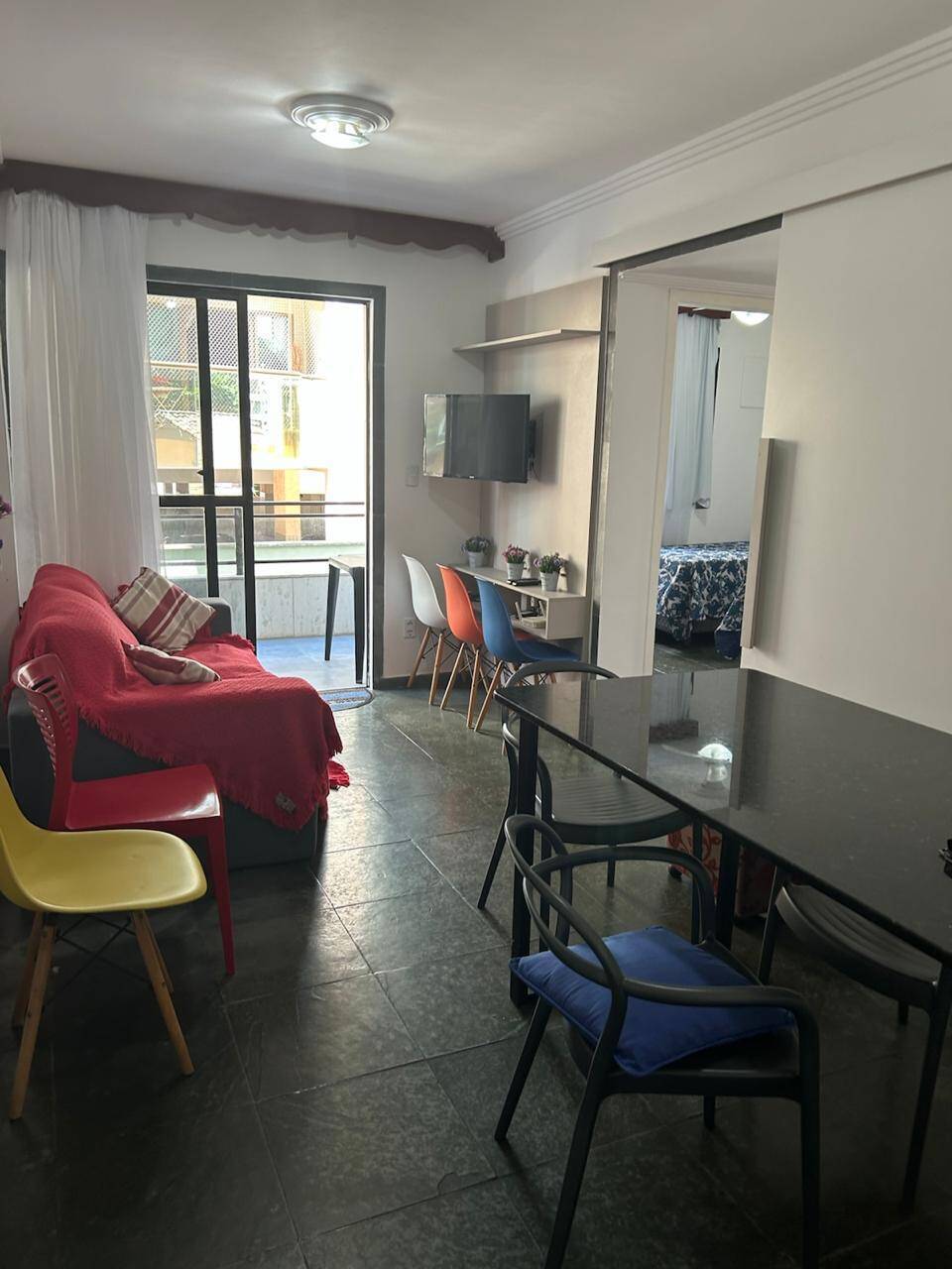 #8010 - Apartamento para Venda em Cabo Frio - RJ