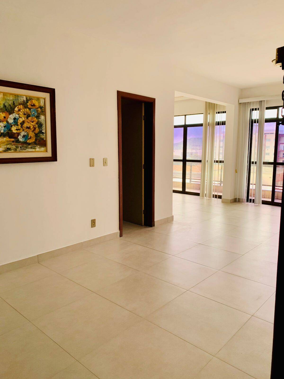 #6069 - Apartamento para Venda em Cabo Frio - RJ
