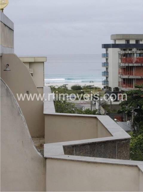#0047 - Apartamento para Venda em Cabo Frio - RJ