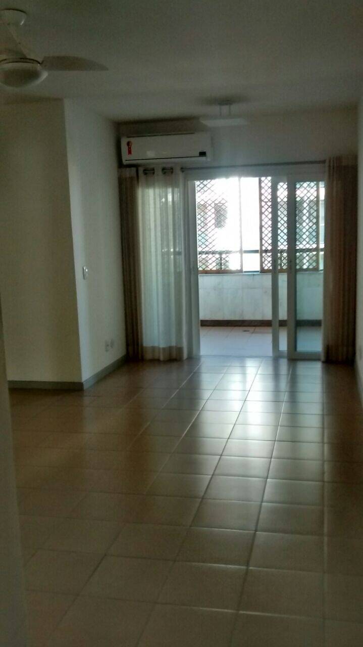 #2527 - Apartamento para Venda em Cabo Frio - RJ