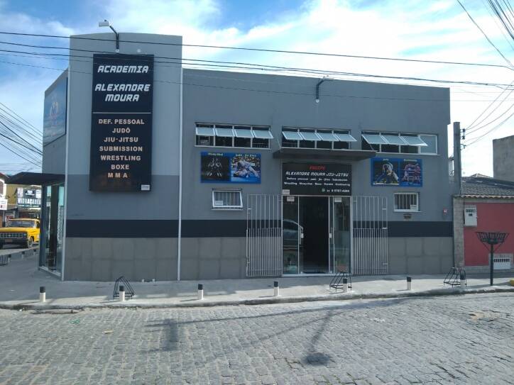 #2033 - Loja para Venda em Cabo Frio - RJ