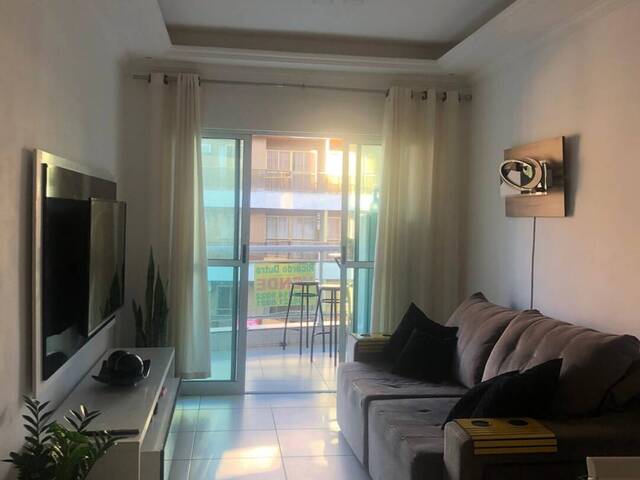 #1750 - Apartamento para Venda em Cabo Frio - RJ