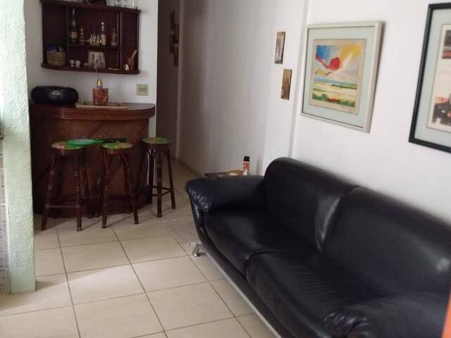 #2665 - Apartamento para Venda em Cabo Frio - RJ