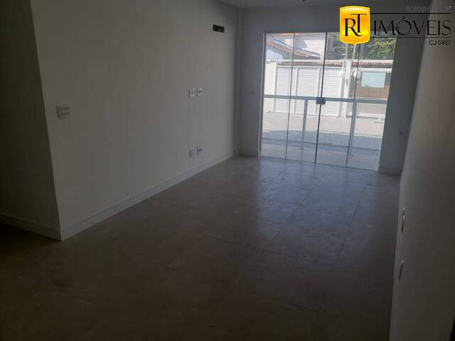 Apartamento para Venda em Cabo Frio - 4
