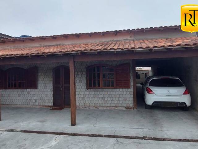 #7016 - Casa para Venda em Cabo Frio - RJ