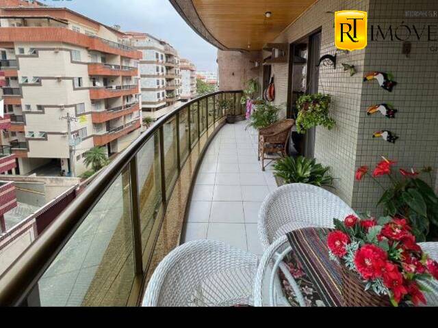 #2004 - Apartamento para Venda em Cabo Frio - RJ - 2