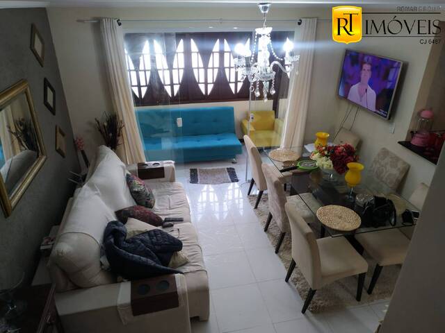 #2012 - Casa em condomínio para Venda em Cabo Frio - RJ - 2