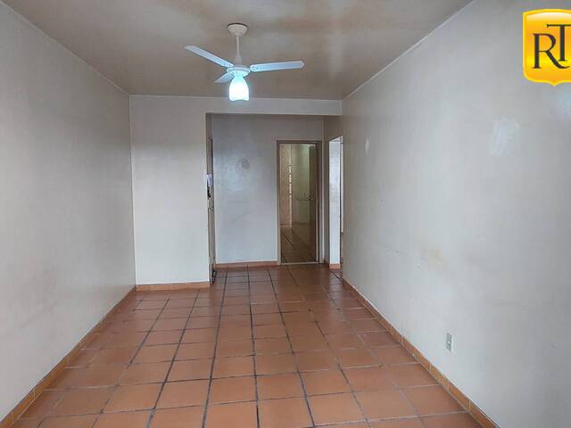 #7063 - Apartamento para Venda em Cabo Frio - RJ - 2