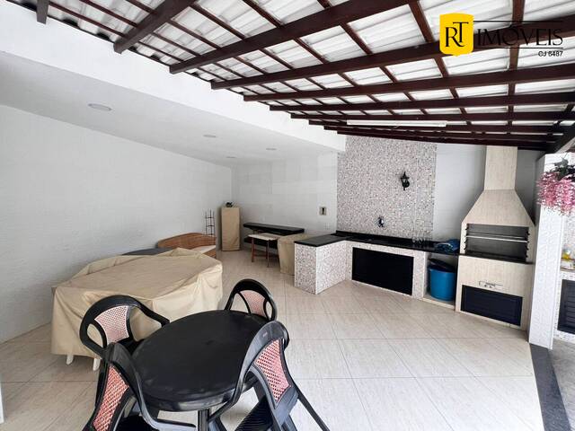 #4083 - Apartamento para Venda em Cabo Frio - RJ