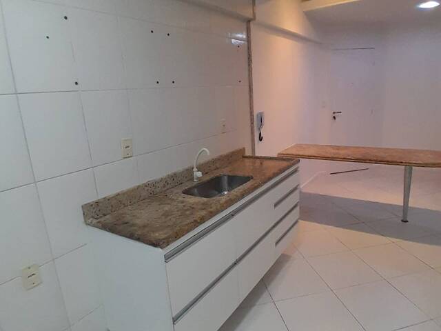 Apartamento para Venda em Cabo Frio - 4