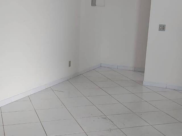 Sala para Venda em Araruama - 5