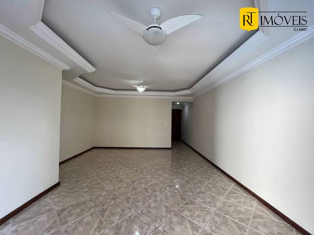 Apartamento para Venda em Cabo Frio - 5
