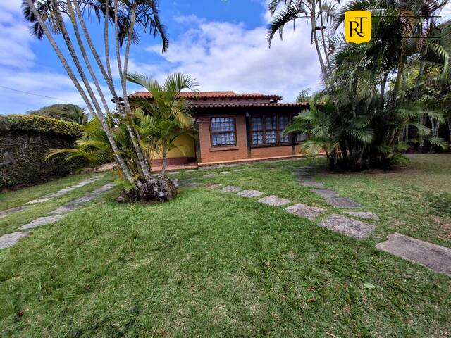 #1400 - Casa em condomínio para Venda em Cabo Frio - RJ