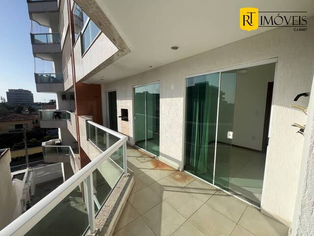 #2968 - Apartamento para Venda em Cabo Frio - RJ