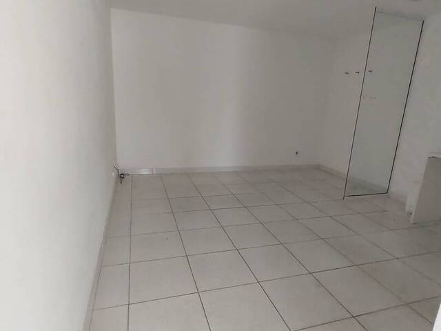 Prédio comercial para Locação em Araruama - 4