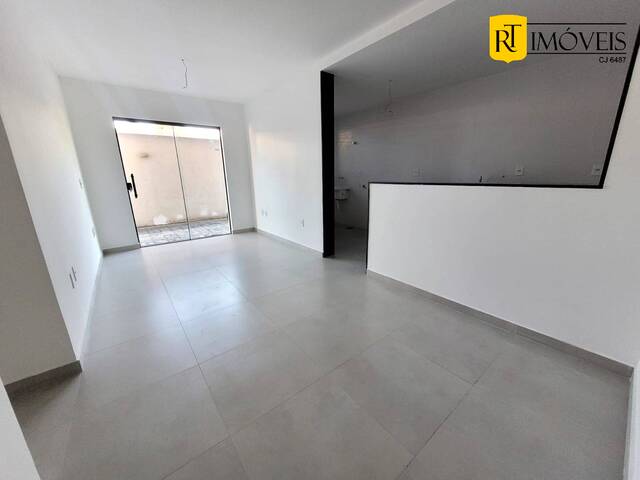 #1001 - Apartamento para Venda em Cabo Frio - RJ - 2