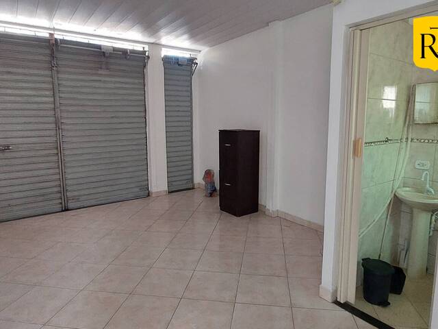 #7128 - Sala para Venda em Cabo Frio - RJ - 2
