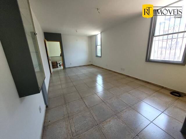 Apartamento para Venda em Cabo Frio - 4