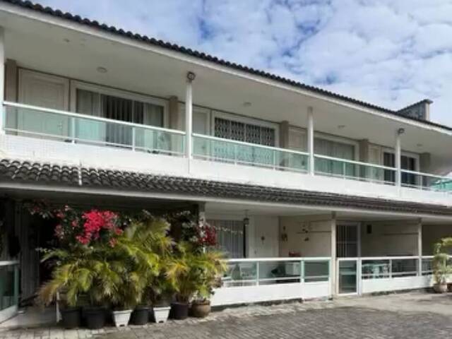 #6020 - Apartamento para Venda em Cabo Frio - RJ