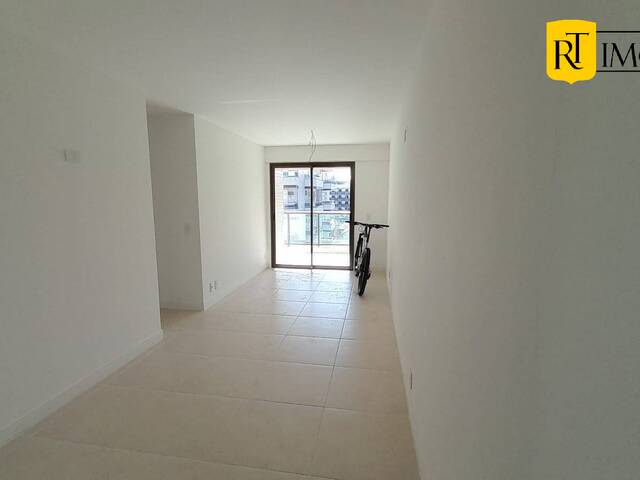 Apartamento para Venda em Cabo Frio - 4
