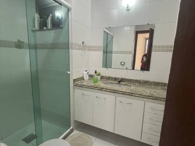 #2007 - Apartamento para Venda em Cabo Frio - RJ - 3