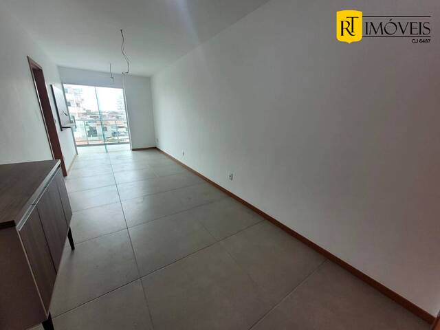 Apartamento para Venda em Cabo Frio - 5