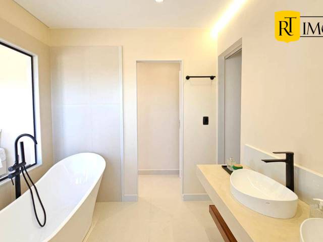 #4038 - Casa para Venda em Búzios - RJ - 2